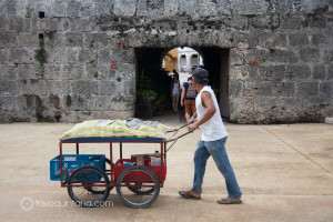Fotografía de calle, el rebusque en Cartagena